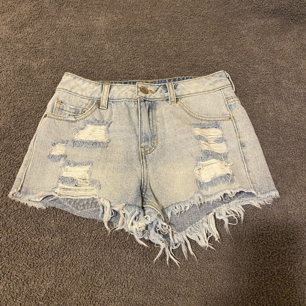 Super cute jean shorts